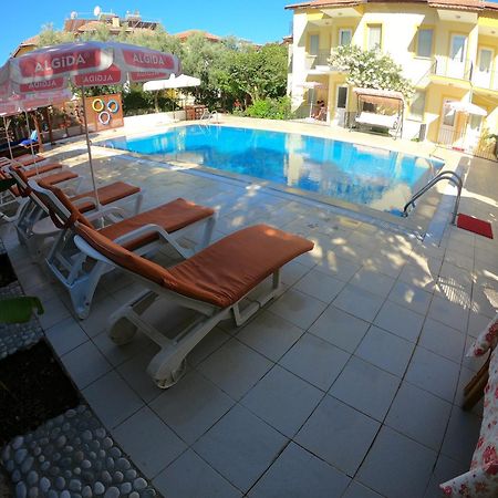 Sarihan Apart Otel 올루데니스 외부 사진