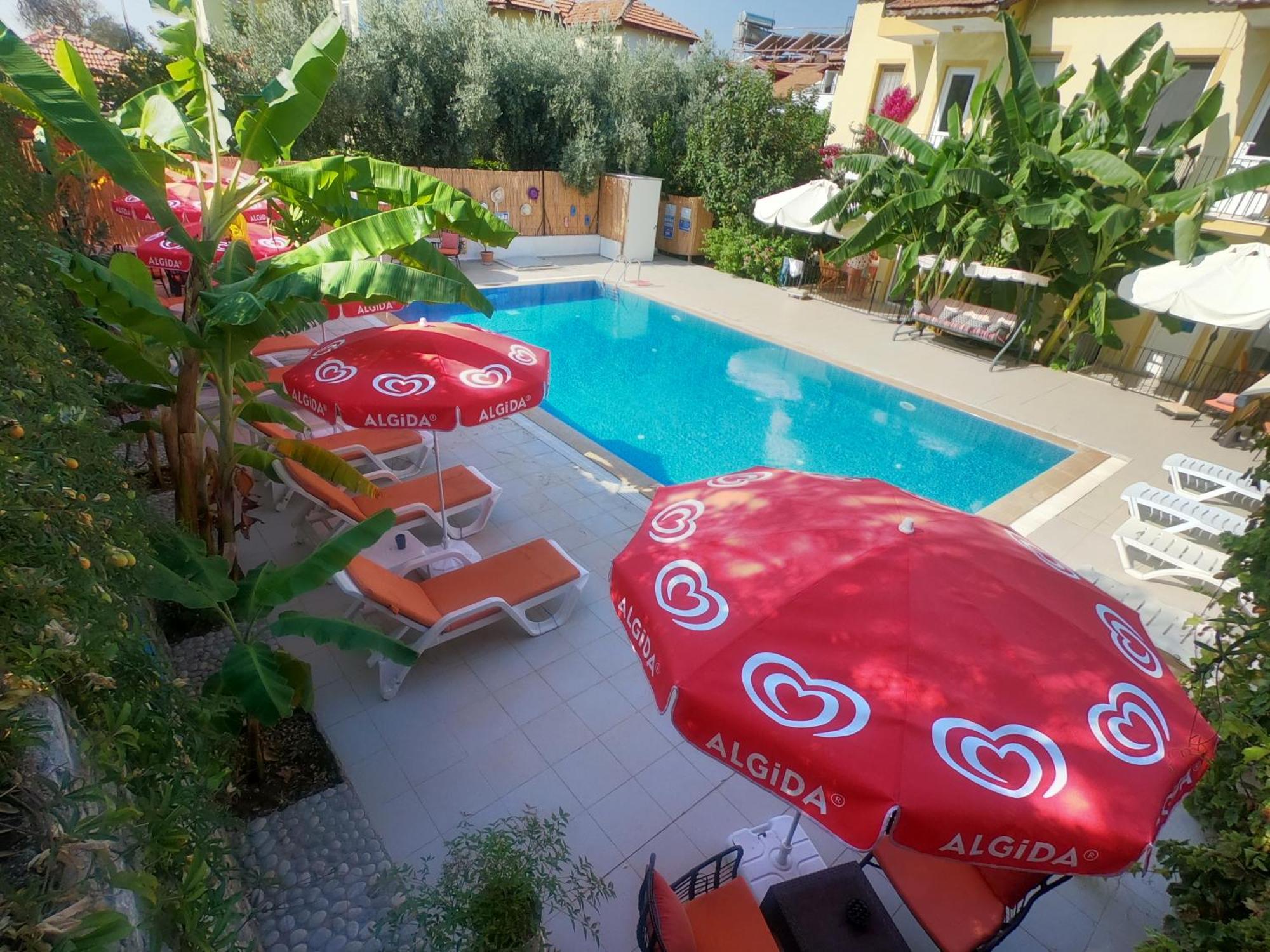Sarihan Apart Otel 올루데니스 외부 사진